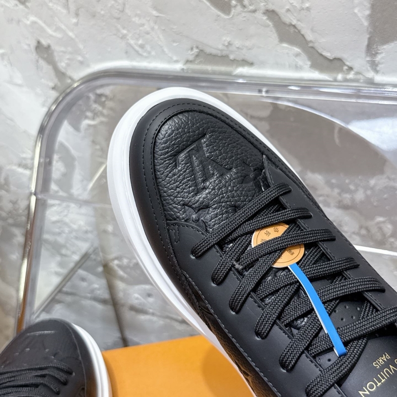 l0vis Vvtt0n trainer sneaker